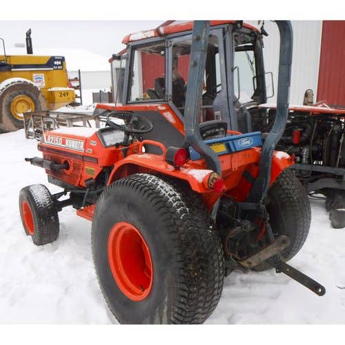 Used Kubota b2150 Tractor parts.