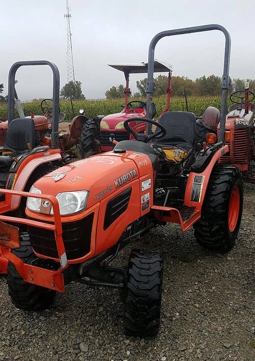 Used Kubota B2320 Tractor parts.