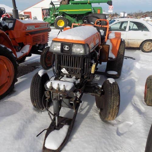 Used Kubota b2710 Tractor Parts Used Kubota b2710 Tractor Parts