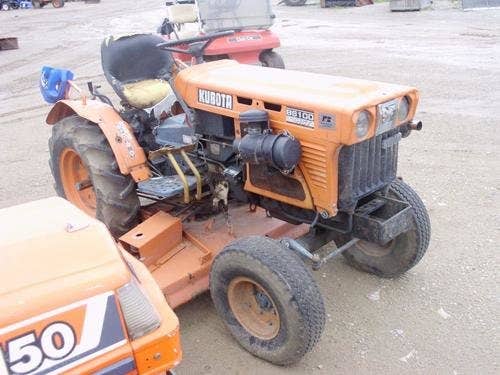 Used Kubota B6100 Tractor parts.