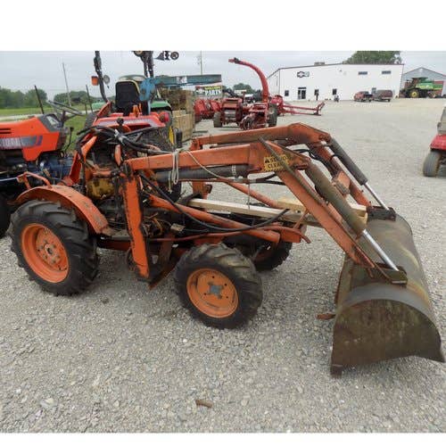 Used Kubota B6100 Tractor parts.