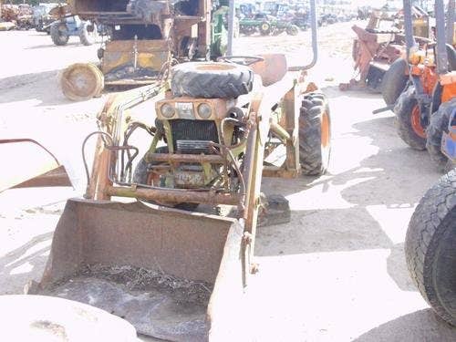 Used Kubota B7100 Tractor parts.
