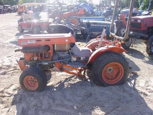 Used Kubota B7100 Tractor parts.
