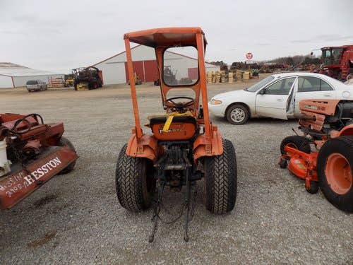 Used Kubota B7100 Tractor parts.