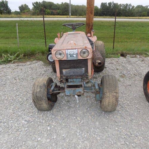 Used Kubota B7100 Tractor parts.