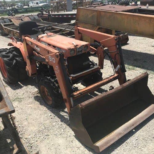 Used Kubota B7100 Tractor parts.