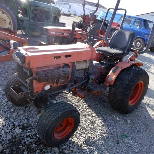 Used Kubota b7100 Tractor Parts Used Kubota b7100 Tractor Parts