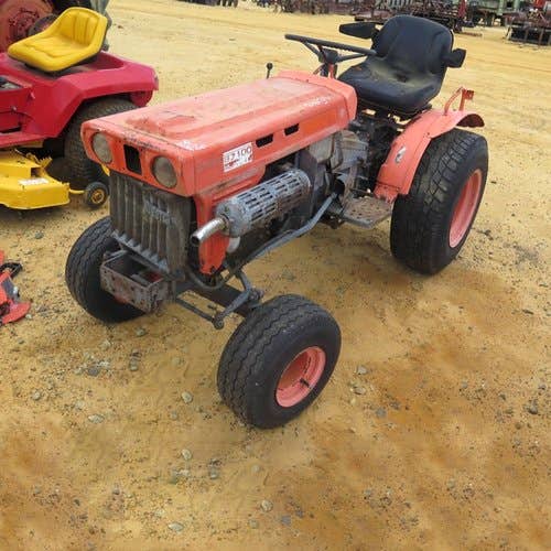 Used Kubota B7100 Tractor parts.