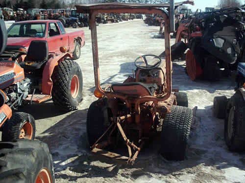 Used Kubota B7200 Tractor parts.