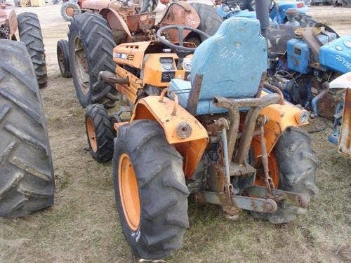 Used Kubota B7200 Tractor parts.