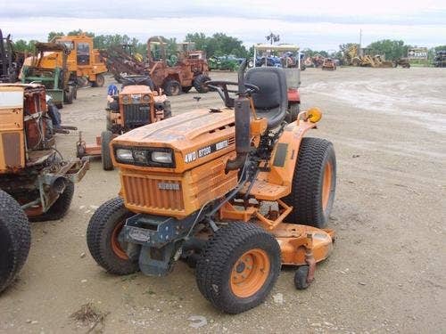 Used Kubota B7200 Tractor parts.