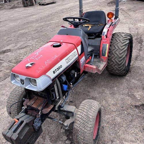 Used Kubota b7300 Tractor parts.