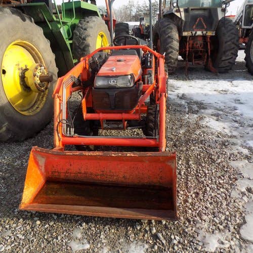Used Kubota B7510 Tractor parts.
