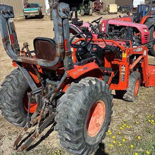 Used Kubota B7800 Tractor parts.
