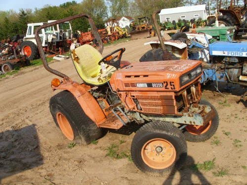 Used Kubota B8200 Tractor Parts Used Kubota B8200 Tractor Parts