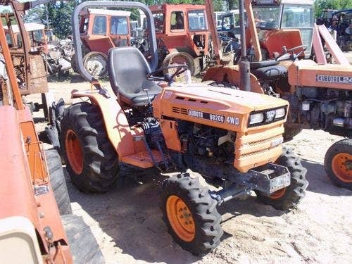 Used Kubota B8200 Tractor parts.