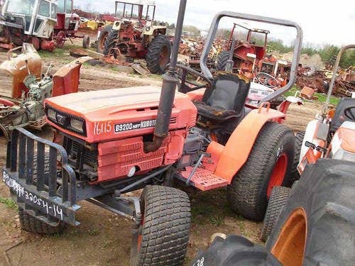 Used Kubota B9200 Tractor parts.