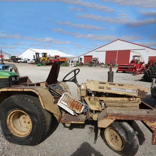 Used Kubota B9200 Tractor parts.