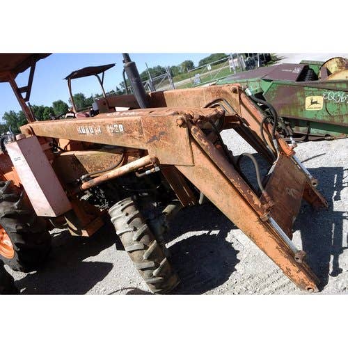 Used Kubota l1720 Loader / Backhoe Attachments parts.