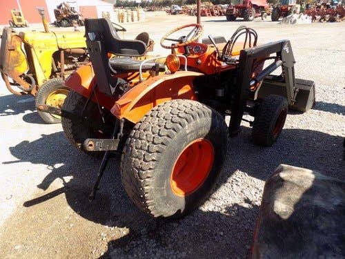 Used Kubota L1801 Tractor parts.