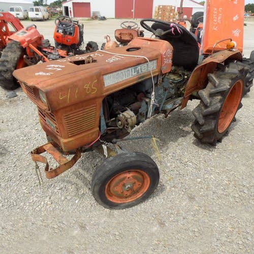 Used Kubota l185 Tractor parts.