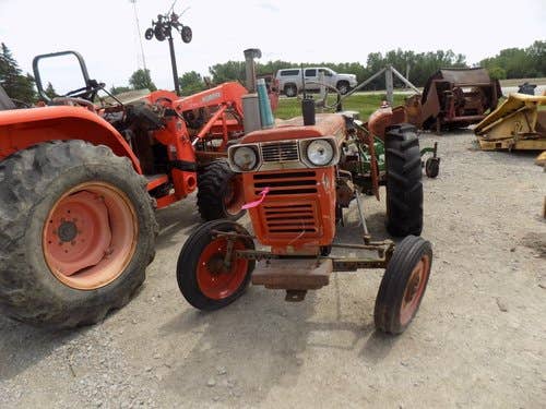 Used Kubota l210 Tractor parts.