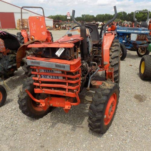 Used Kubota l2500 Tractor parts.
