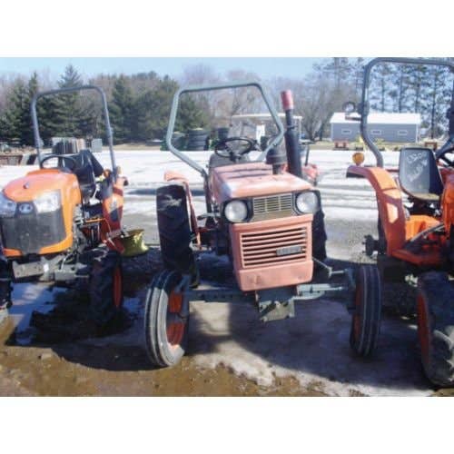 Used Kubota L260 Tractor parts.