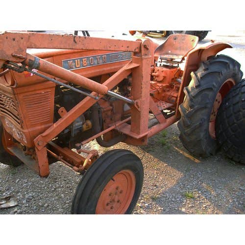 Used Kubota L260 Tractor parts.