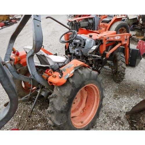 Used Kubota L2600 Tractor parts.
