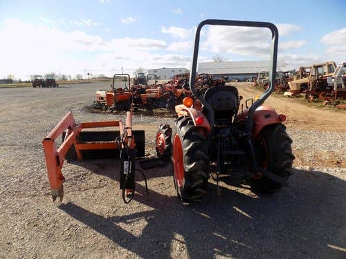 Used Kubota L275 Tractor parts.