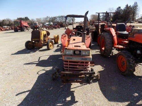 Used Kubota L2850 Tractor parts.