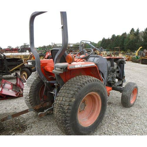 Used Kubota L2900 Tractor parts.