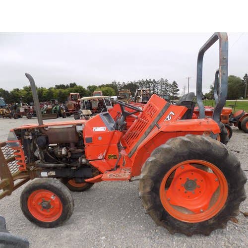 Used Kubota L2950 Tractor parts.