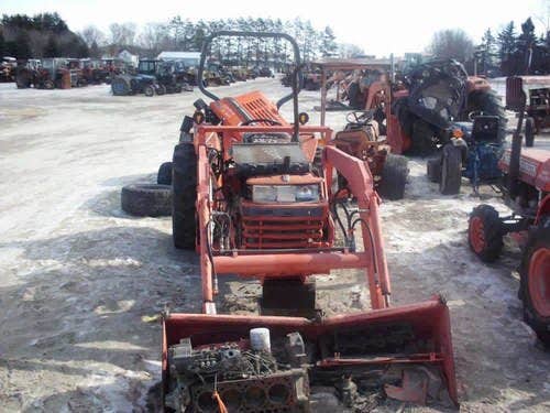 Used Kubota L3000 Tractor parts.