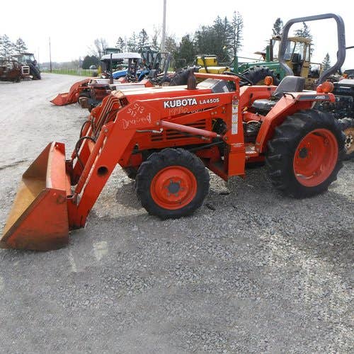 Used Kubota L3000 Tractor parts.