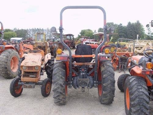 Used Kubota L3200 Tractor parts.