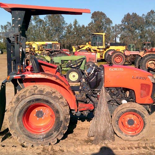 Used Kubota L3301 Tractor parts.