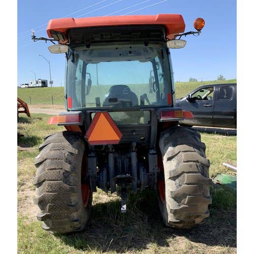 Used Kubota l4060 Tractor parts.