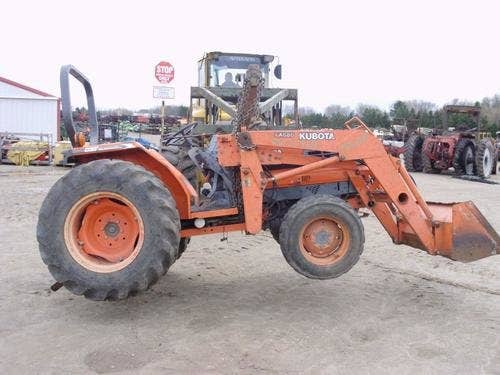 Used Kubota L4200 Tractor parts.