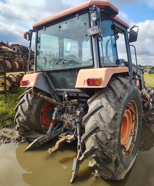Used Kubota M110 Tractor parts.