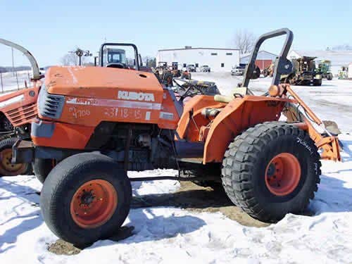 Used Kubota M4700 Tractor parts.