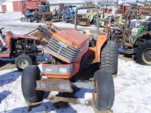 Used Kubota M4700 Tractor parts.