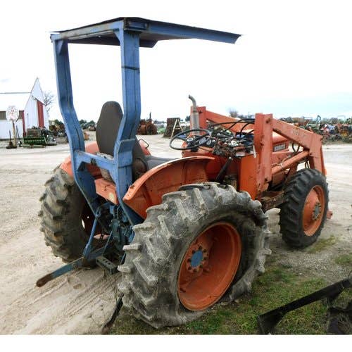 Used Kubota M5500 Tractor parts.