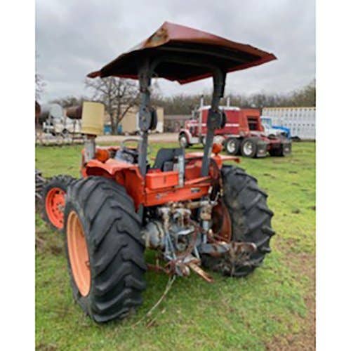 Used Kubota M5700 Tractor parts.