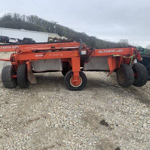 Used Kuhn alterna500 Hay Cutting parts.