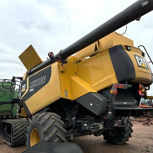 Used Lexion 585R Combine parts.