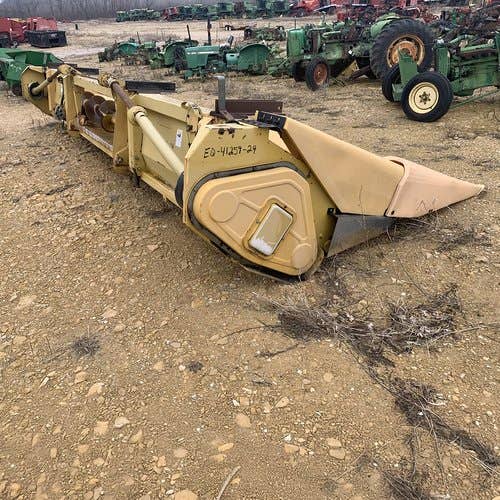 Used Lexion C508-30 Header parts.