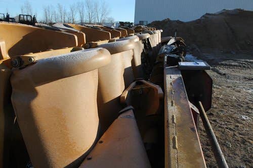 Used Lexion C512-30 Header parts.