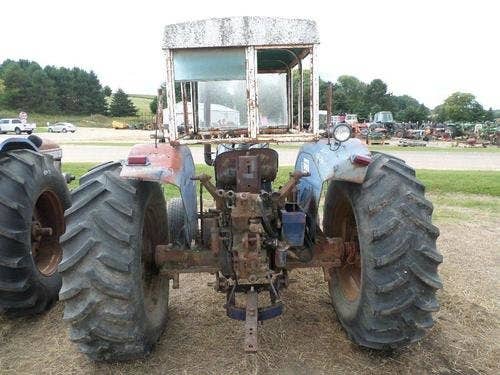 Used Leyland 272 Tractor parts.